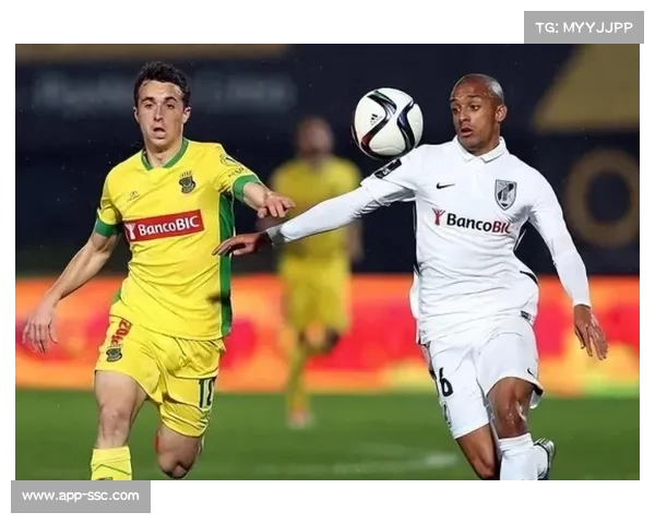 阿罗卡0-2失利，李炫周前腰身份打满全场